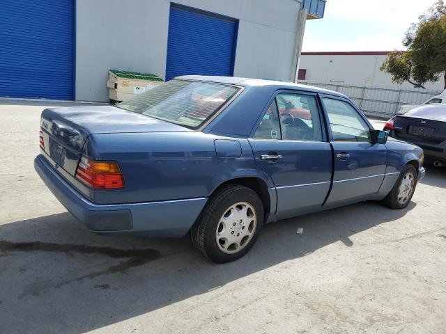 WDBEA34E8NB707755 - 1992 MERCEDES-BENZ 400 E BLUE photo 3