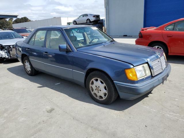 WDBEA34E8NB707755 - 1992 MERCEDES-BENZ 400 E BLUE photo 4