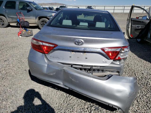 4T1BF1FK0FU925476 - 2015 TOYOTA CAMRY LE SILVER photo 6