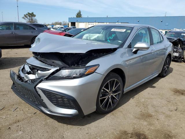 4T1G11AK3PU768149 - 2023 TOYOTA CAMRY SE NIGHT SHADE SILVER photo 1