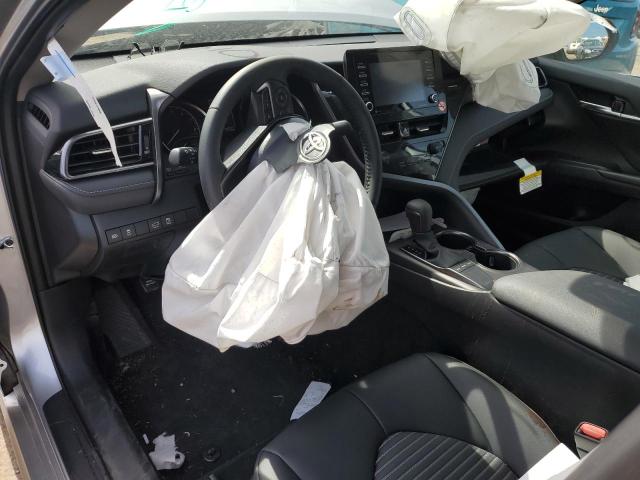 4T1G11AK3PU768149 - 2023 TOYOTA CAMRY SE NIGHT SHADE SILVER photo 8