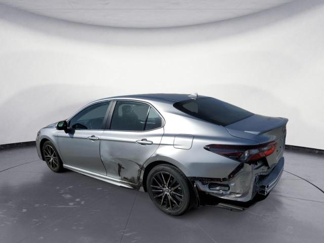 4T1G11AK6PU749787 - 2023 TOYOTA CAMRY SE NIGHT SHADE SILVER photo 2
