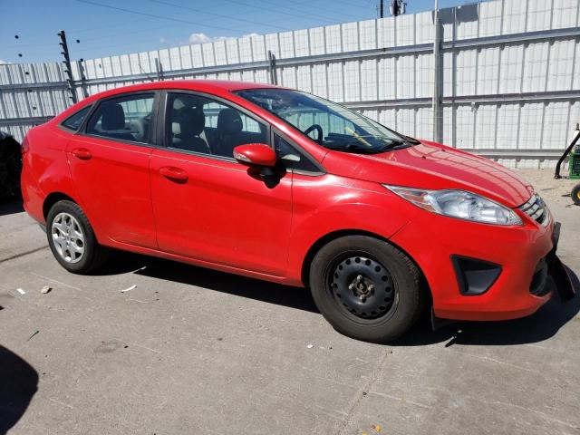 3FADP4BJ6DM200402 - 2013 FORD FIESTA SE RED photo 4