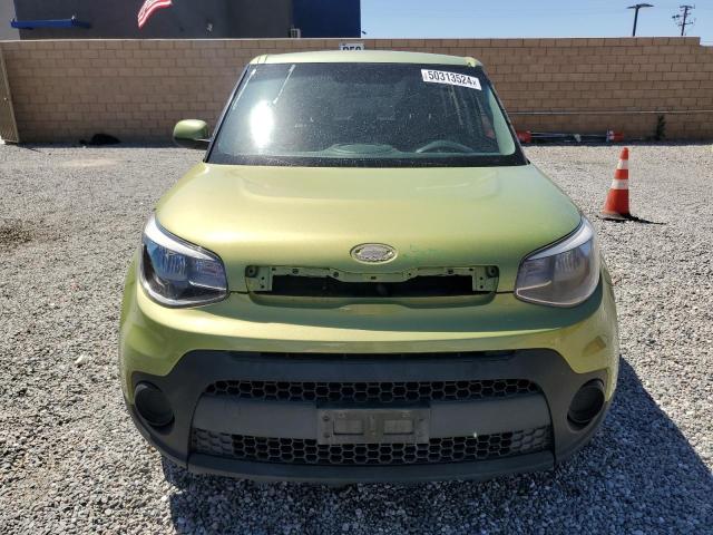 KNDJN2A24K7920967 - 2019 KIA SOUL GREEN photo 5