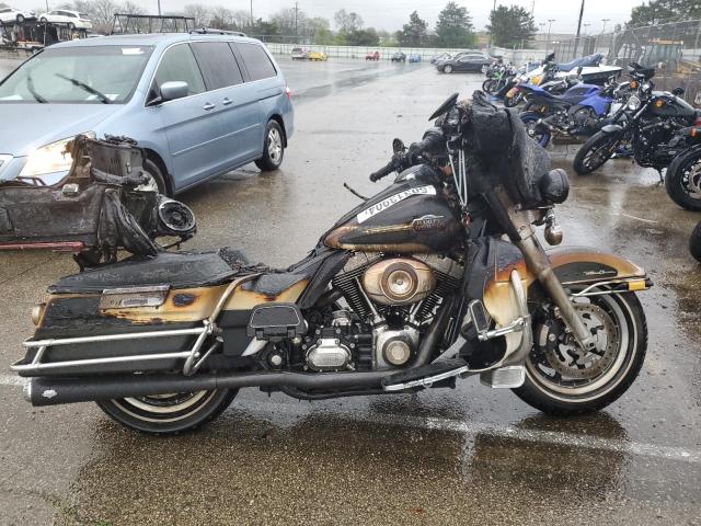 1HD1FC4138Y689549 - 2008 HARLEY-DAVIDSON FLHTCUI 烧焦的 照片 1