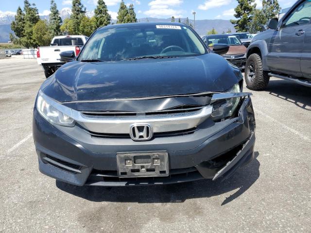 2HGFC2F73JH584300 - 2018 HONDA CIVIC EX BLACK photo 5