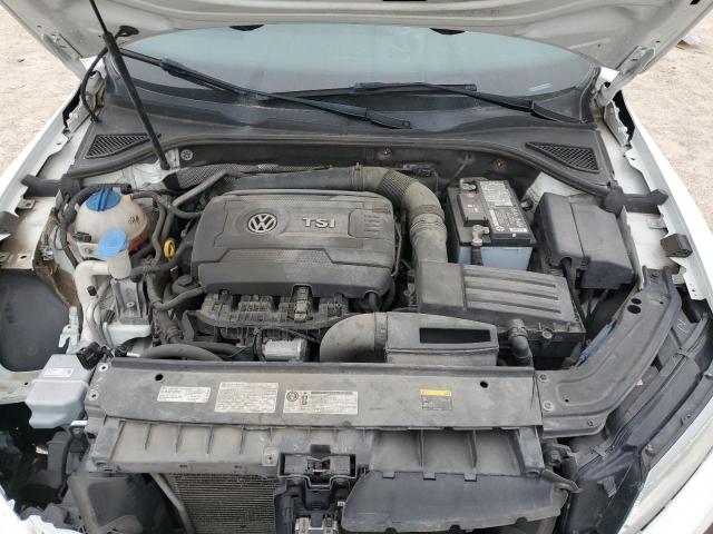 1VWDT7A38HC074686 - 2017 VOLKSWAGEN PASSAT R-LINE Weiß Foto 11