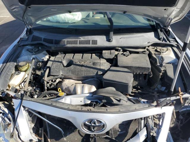 4T1BF3EK3BU657451 - 2011 TOYOTA CAMRY BASE GRAY photo 11