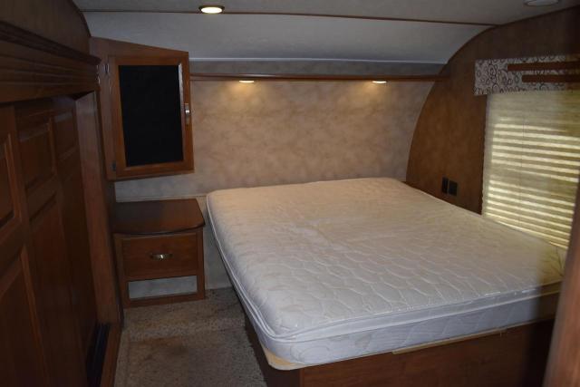 4V0FC342XDE012248 - 2013 CROS ALL MODELS TAN photo 9