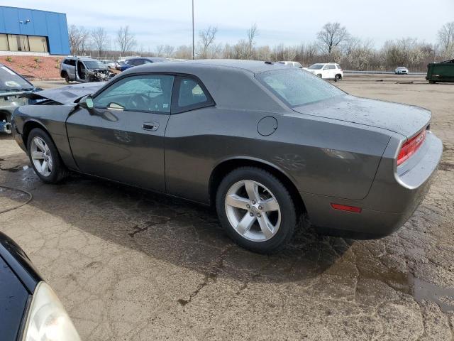 2B3LJ44V29H522355 - 2009 DODGE CHALLENGER SE GRAY photo 2