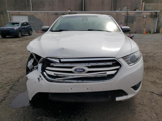 1FAHP2F81JG115017 - 2018 FORD TAURUS LIMITED WHITE photo 5