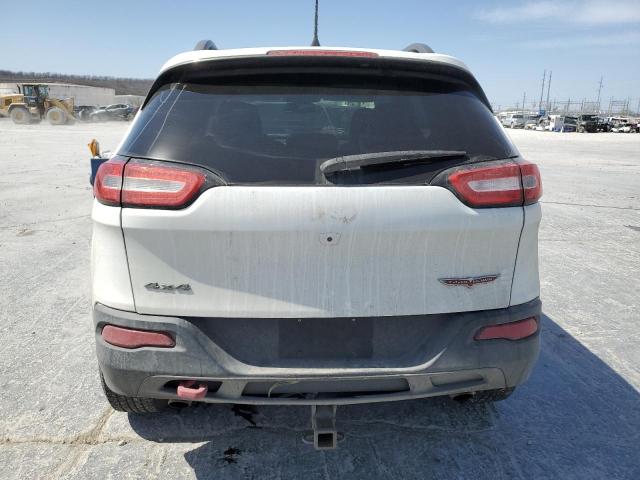 1C4PJMBS8GW147336 - 2016 JEEP CHEROKEE TRAILHAWK WHITE photo 6
