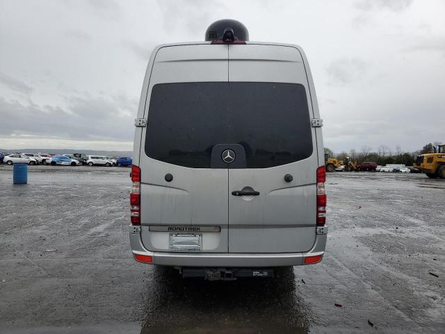 WDAPF4CD2F5987475 - 2015 MERCEDES-BENZ SPRINTER 3500 SILVER photo 6