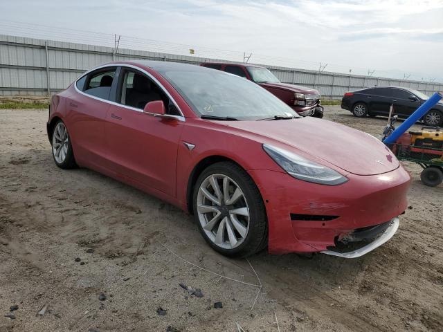 5YJ3E1EB8KF389389 - 2019 TESLA MODEL 3 RED photo 4