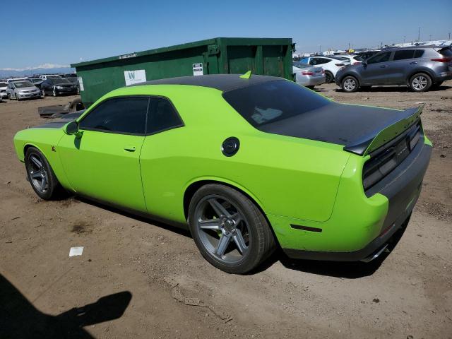 2C3CDZFJ4FH877704 - 2015 DODGE CHALLENGER R/T SCAT PACK GREEN photo 2