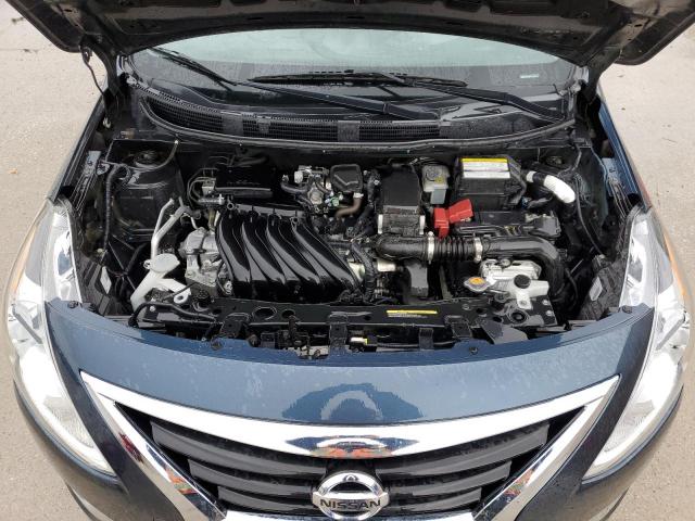 3N1CN7AP4HL857166 - 2017 NISSAN VERSA S GRAY photo 11