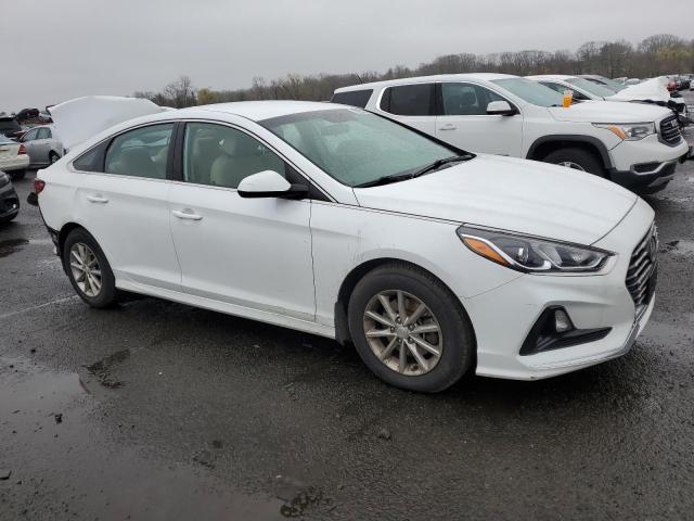 5NPE24AF4JH666020 - 2018 HYUNDAI SONATA SE WHITE photo 4