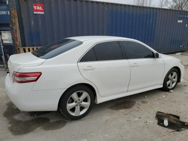 4T1BF3EK9BU747316 - 2011 TOYOTA CAMRY BASE WHITE photo 3