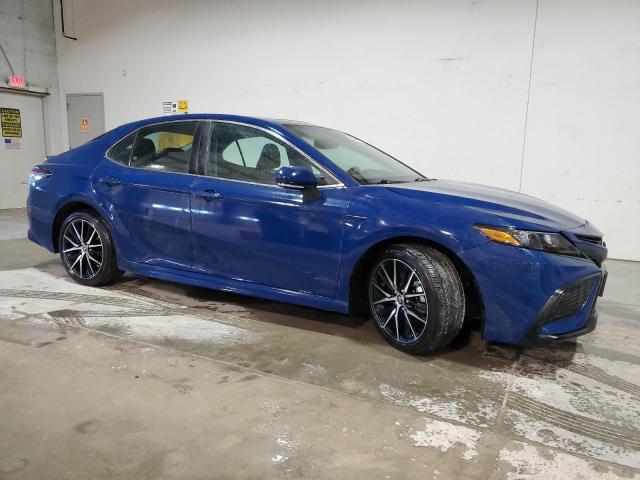 4T1T11AK4PU179111 - 2023 TOYOTA CAMRY SE NIGHT SHADE BLUE photo 4