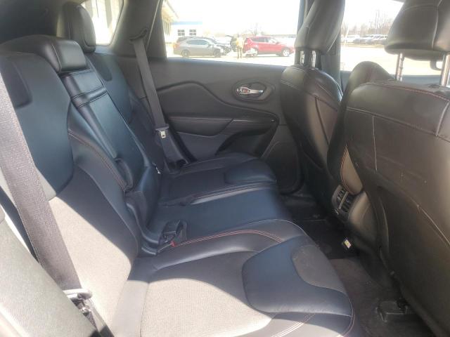 1C4PJMBB2HW519495 - 2017 JEEP CHEROKEE TRAILHAWK GRAY photo 11