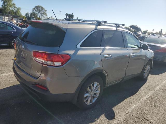 5XYPGDA50HG247715 - 2017 KIA SORENTO LX GRAY photo 3