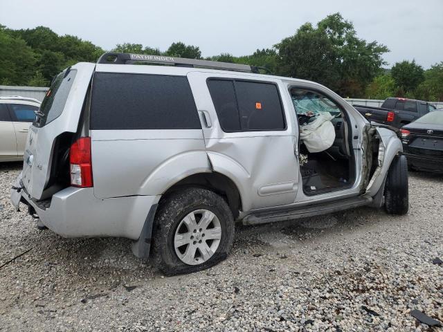5N1AR18W65C712328 - 2005 NISSAN PATHFINDER LE SILVER photo 3