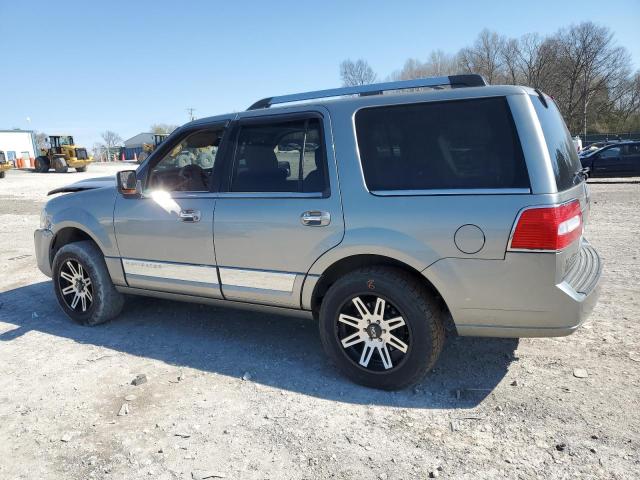 5LMFU28598LJ04841 - 2008 LINCOLN NAVIGATOR GRAY photo 2
