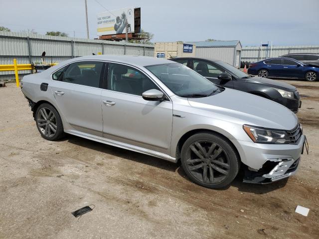 1VWDT7A32HC039609 - 2017 VOLKSWAGEN PASSAT R-LINE فضي صورة 4