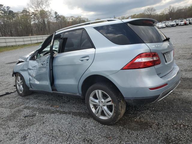 4JGDA5HB8FA527137 - 2015 MERCEDES-BENZ ML 350 4MATIC SILVER photo 2