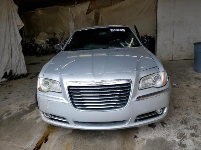 2C3CCACG4CH250784 - 2012 CHRYSLER 300 LIMITED SILVER photo 5