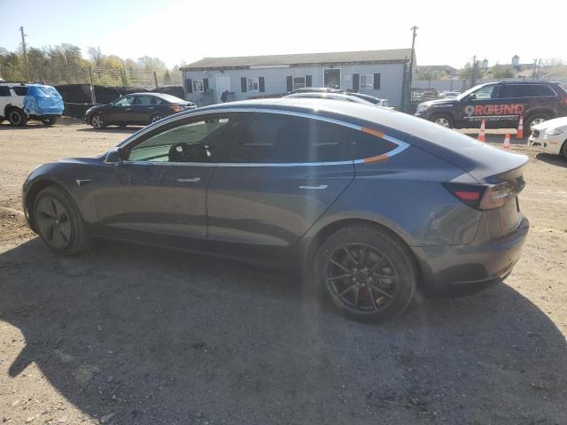 5YJ3E1EAXKF410928 - 2019 TESLA MODEL 3 رمادي صورة 2