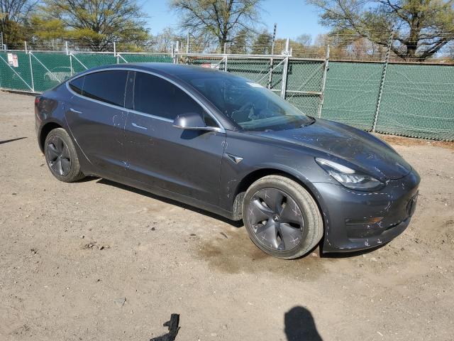 5YJ3E1EAXKF410928 - 2019 TESLA MODEL 3 رمادي صورة 4