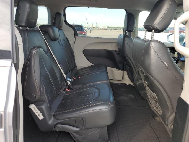 2C4RC1BG1JR131864 - 2018 CHRYSLER PACIFICA TOURING L Gümüş foto 11