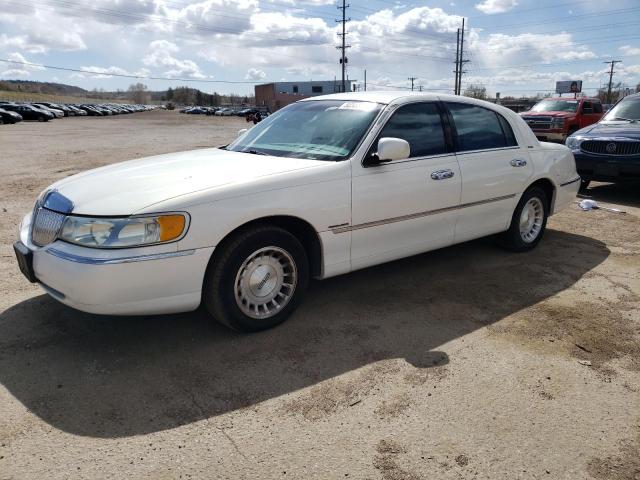1LNHM81W1XY629122 - 1999 LINCOLN TOWN CAR EXECUTIVE WHITE photo 1