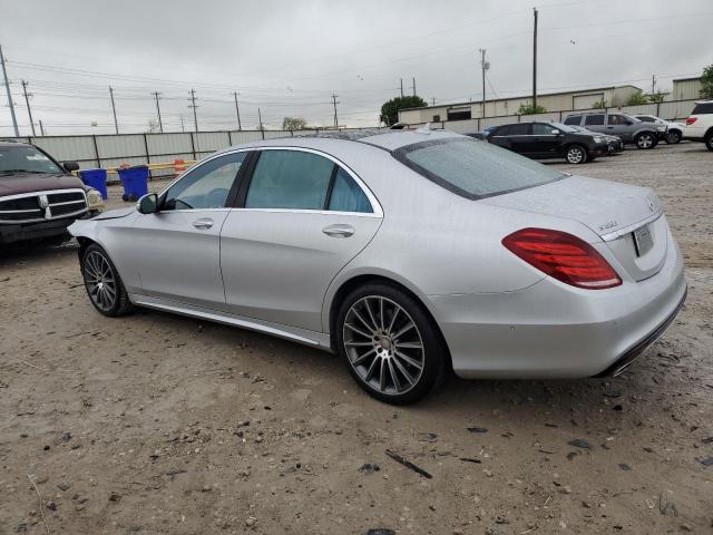 WDDUG8CB7FA069530 - 2015 MERCEDES-BENZ S 550 SILVER photo 2