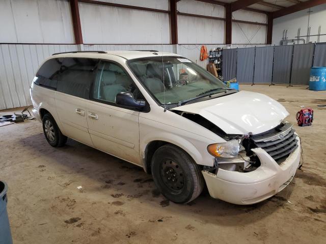 2A4GP44R57R341432 - 2007 CHRYSLER TOWN & COU LX WHITE photo 4