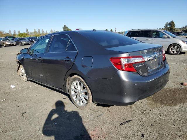 4T1BD1FK4DU095121 - 2013 TOYOTA CAMRY HYBRID GRAY photo 2