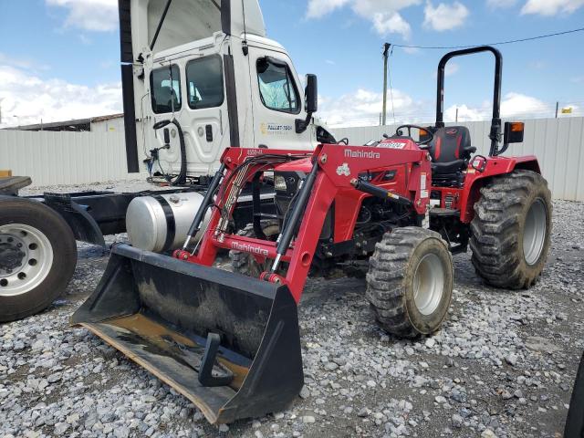 PNF5876 - 2024 MAHINDRA AND MAHINDRA TRACTOR RED photo 2