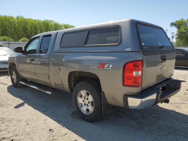 1GCRKSE72DZ249386 - 2013 CHEVROLET SILVERADO K1500 LT GRAY photo 2