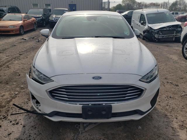 3FA6P0LUXLR239151 - 2020 FORD FUSION SE WHITE photo 5