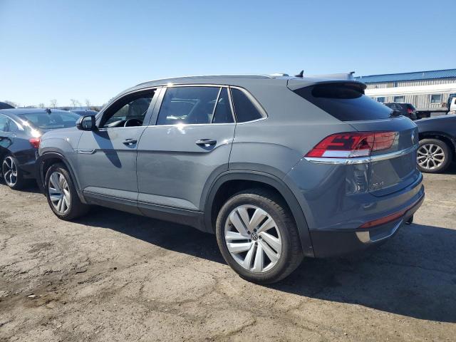 1V2HE2CA7NC213195 - 2022 VOLKSWAGEN ATLAS CROS SE GRAY photo 2