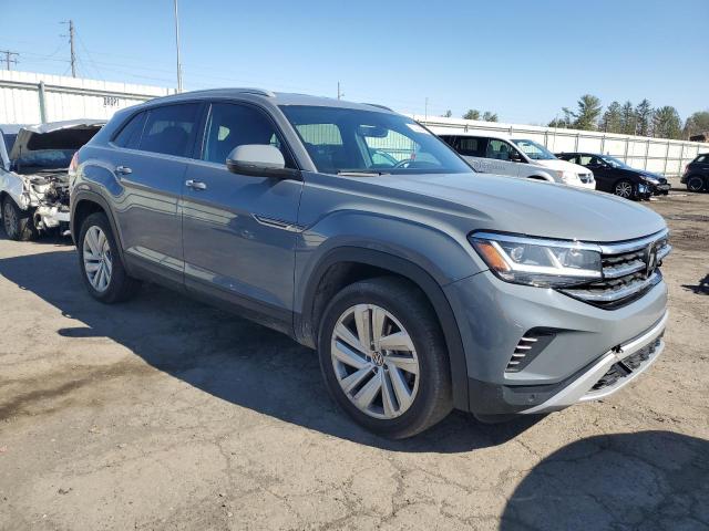 1V2HE2CA7NC213195 - 2022 VOLKSWAGEN ATLAS CROS SE GRAY photo 4