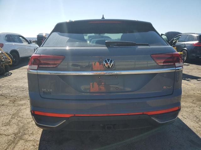 1V2HE2CA7NC213195 - 2022 VOLKSWAGEN ATLAS CROS SE GRAY photo 6