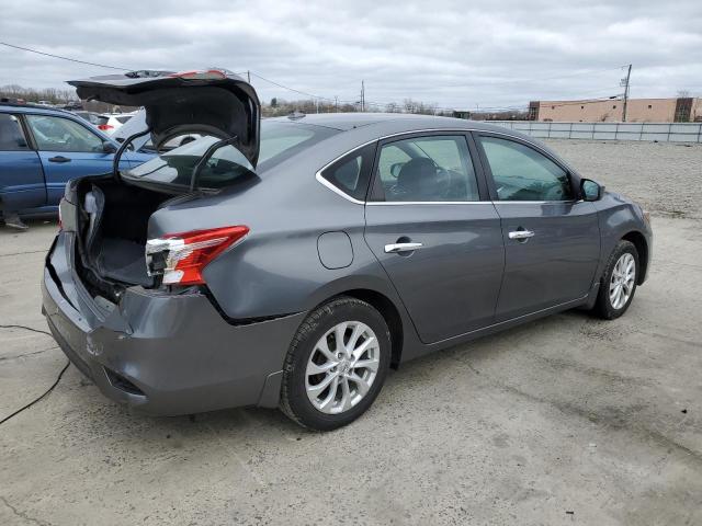 3N1AB7AP6JL629062 - 2018 NISSAN SENTRA S 灰色 照片 3