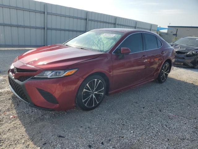 4T1B11HK3JU632790 - 2018 TOYOTA CAMRY L RED photo 1