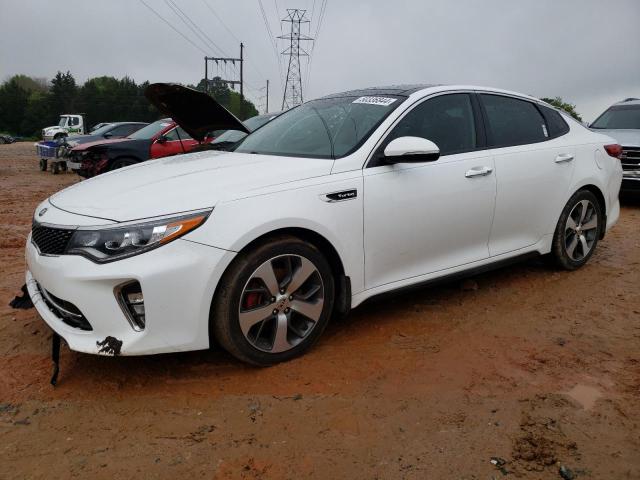 5XXGW4L28JG180488 - 2018 KIA OPTIMA SX WHITE photo 1