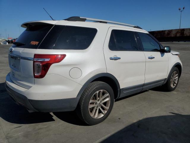 1FM5K7D88DGB70379 - 2013 FORD EXPLORER XLT WHITE photo 3