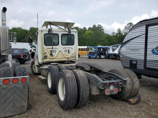 3AKJHLDV5RSUW1241 - 2024 FREIGHTLINER CASCADIA 1 WHITE photo 3