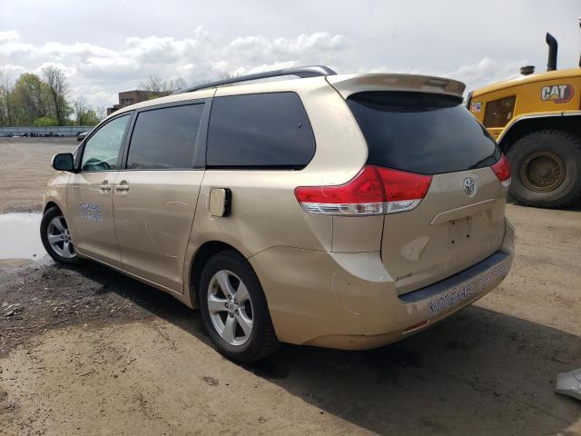 5TDKK3DC8BS016102 - 2011 TOYOTA SIENNA LE GOLD photo 2