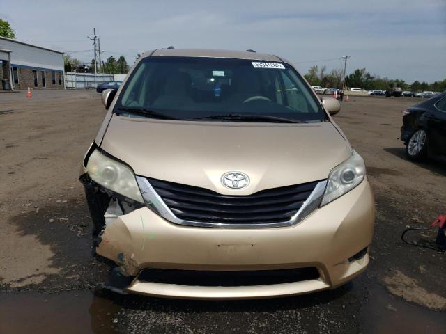 5TDKK3DC8BS016102 - 2011 TOYOTA SIENNA LE GOLD photo 5